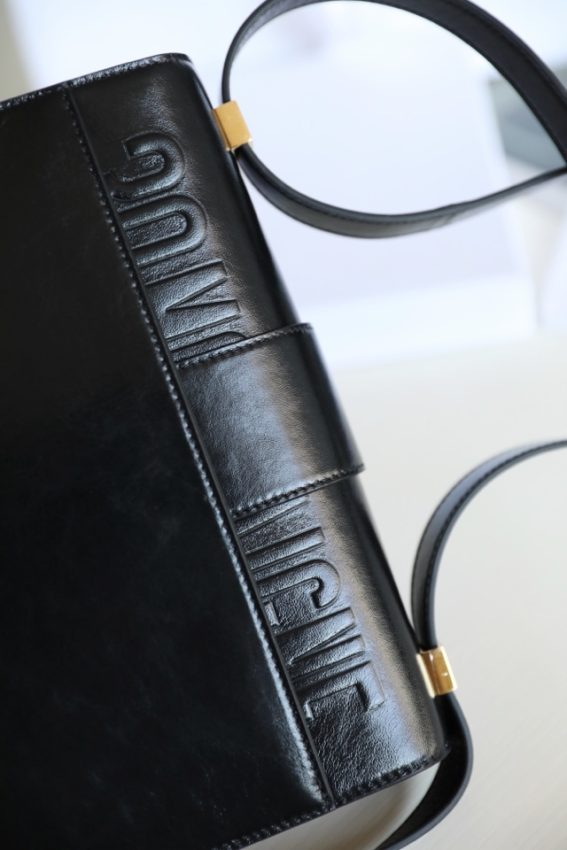 dior 30 montaigne black grain 10