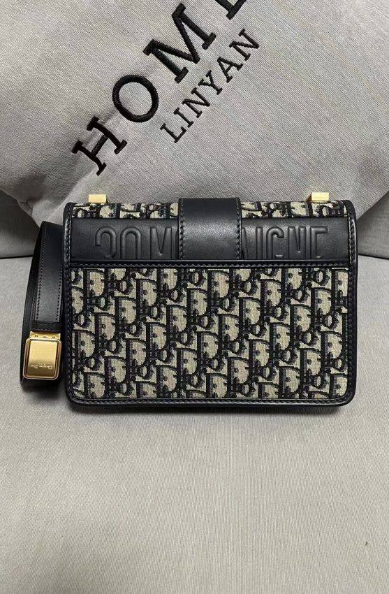 dior 30 montaigne oblique jacquard 4