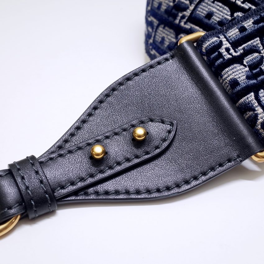 dior adjustable shoulder strap grey 4