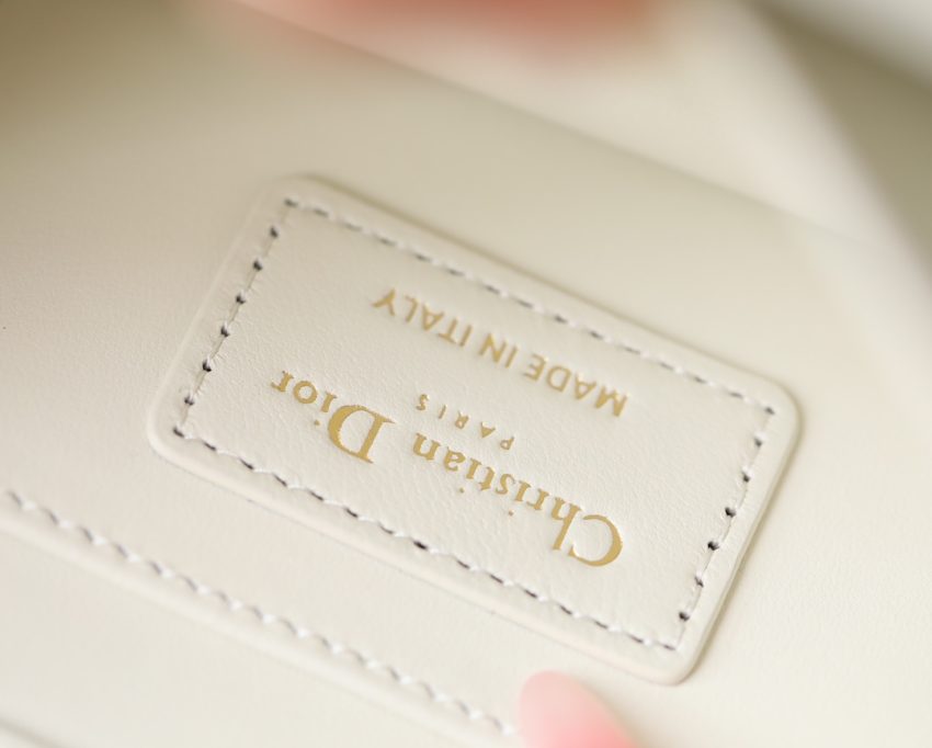 dior ange white 3