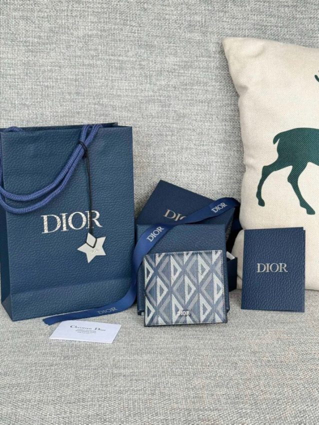dior-bifold-wallet-black gallery 6