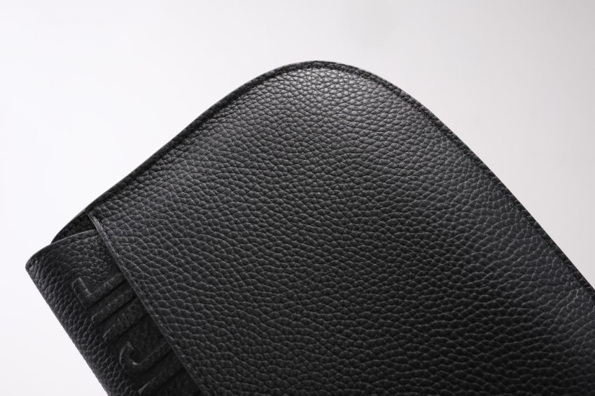 dior bobby black grained 5