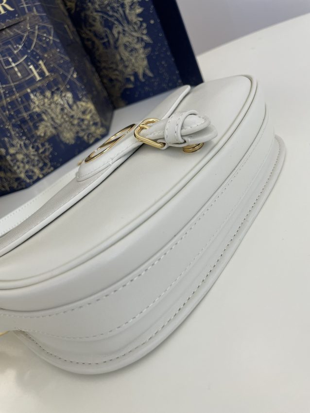 dior bobby east west white 9