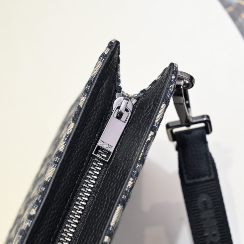 dior clutch 2