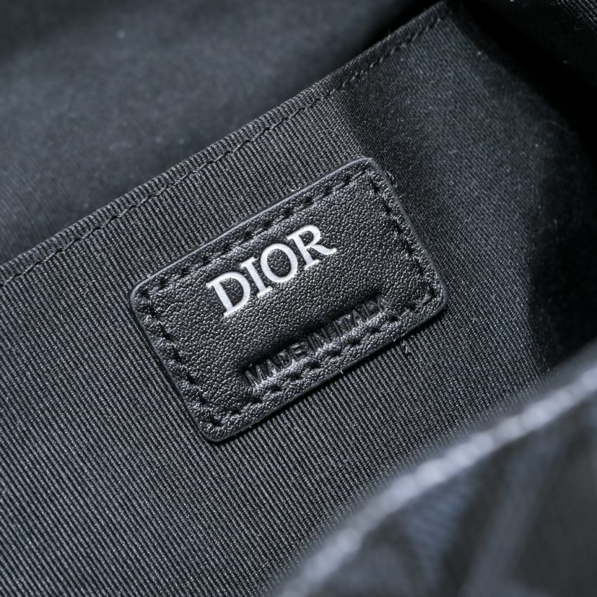 dior hit the road backpack diamond black 3