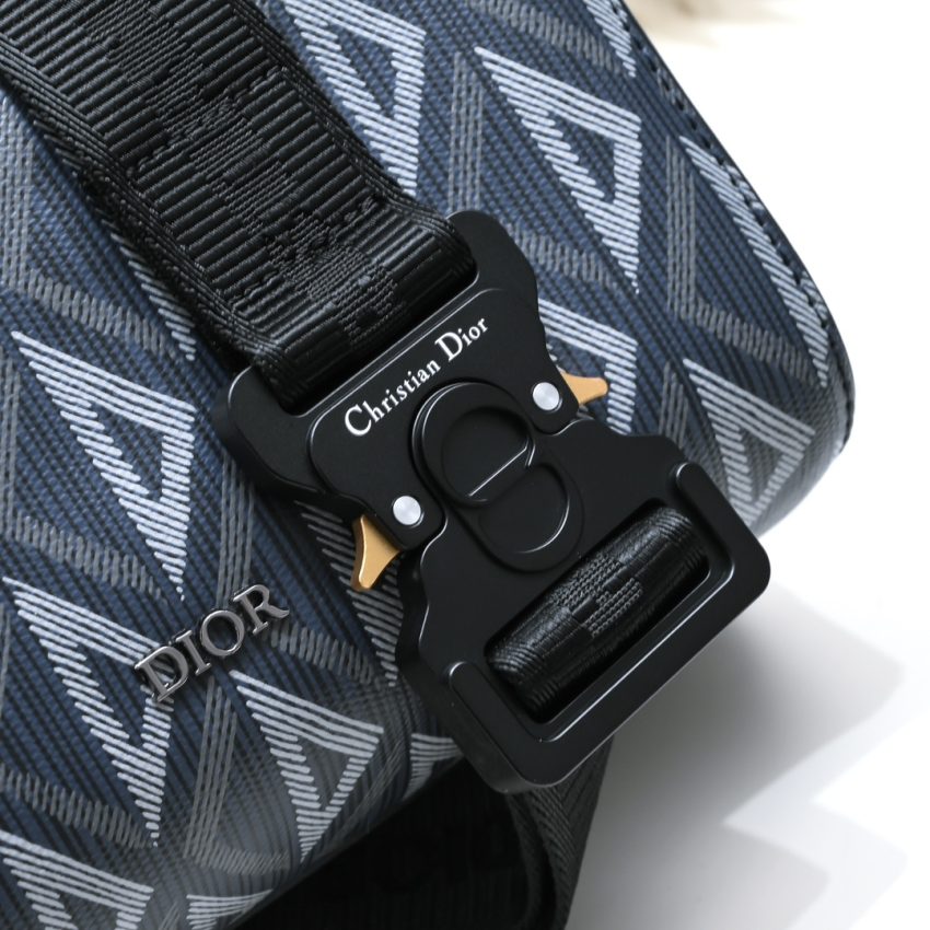 dior lingot 22 diamond blue 3