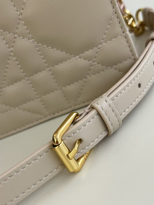 dior miss caro beige 7