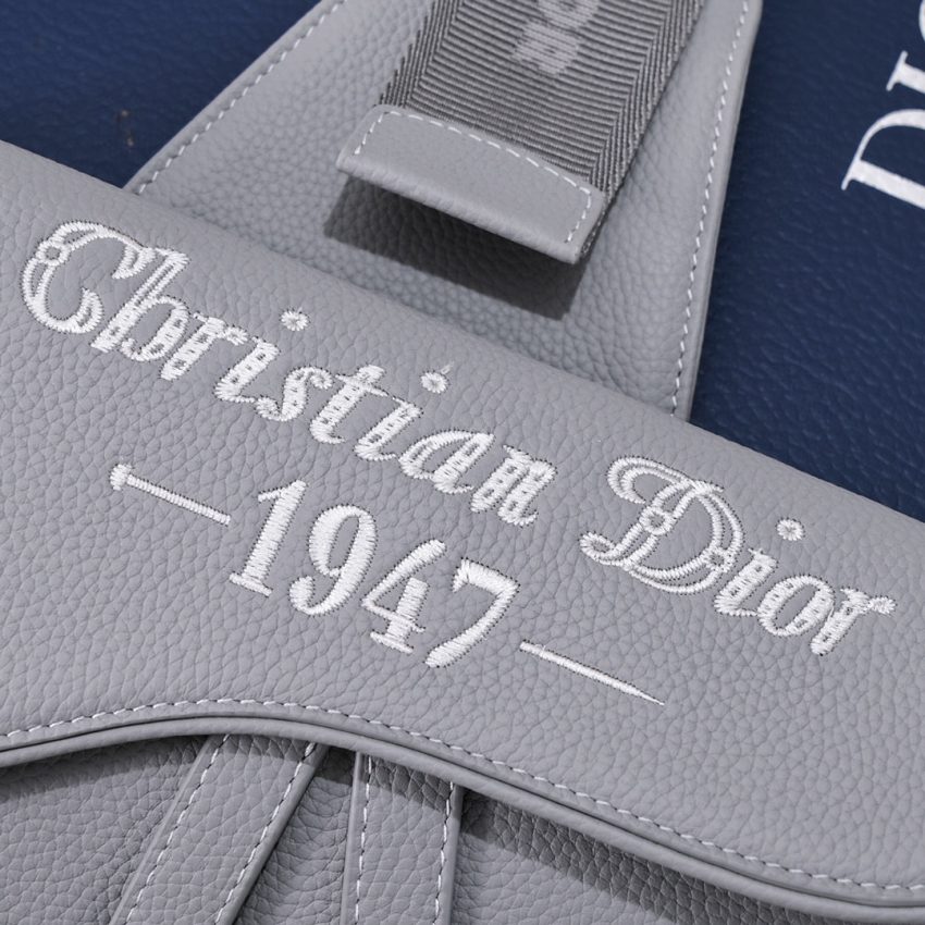 dior saddle 1947 bag 10