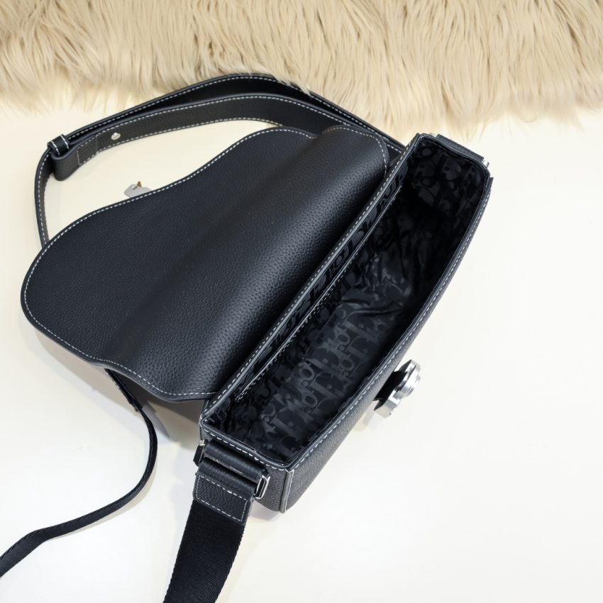 dior saddle messenger bag black 4