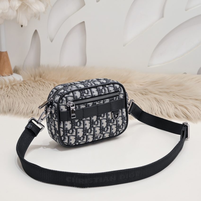 dior safari bag with strap oblique 3