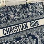 dior tote book blue tiger leather 4