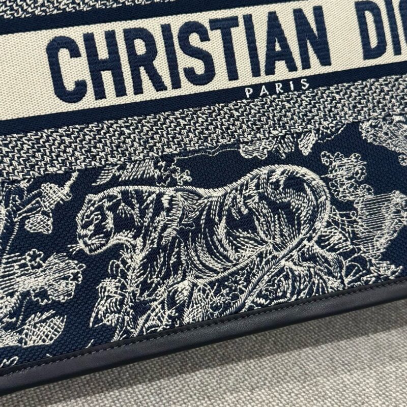 dior tote book blue tiger leather 5