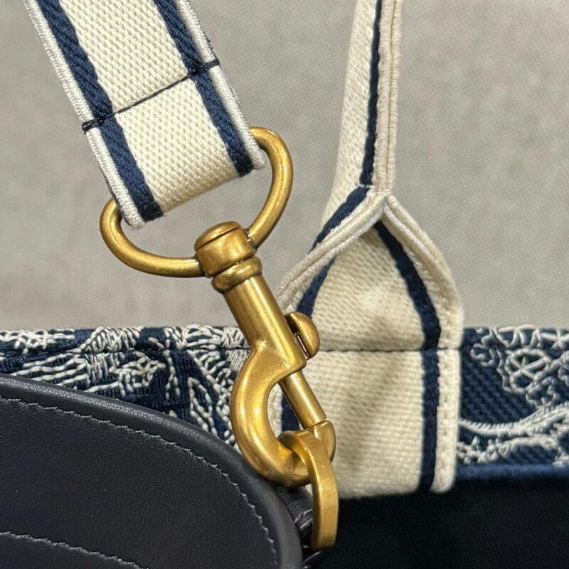 dior tote book blue tiger leather 8