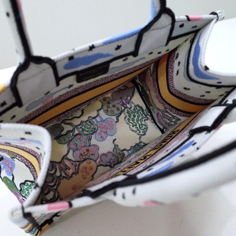 dior tote book candy forest 5