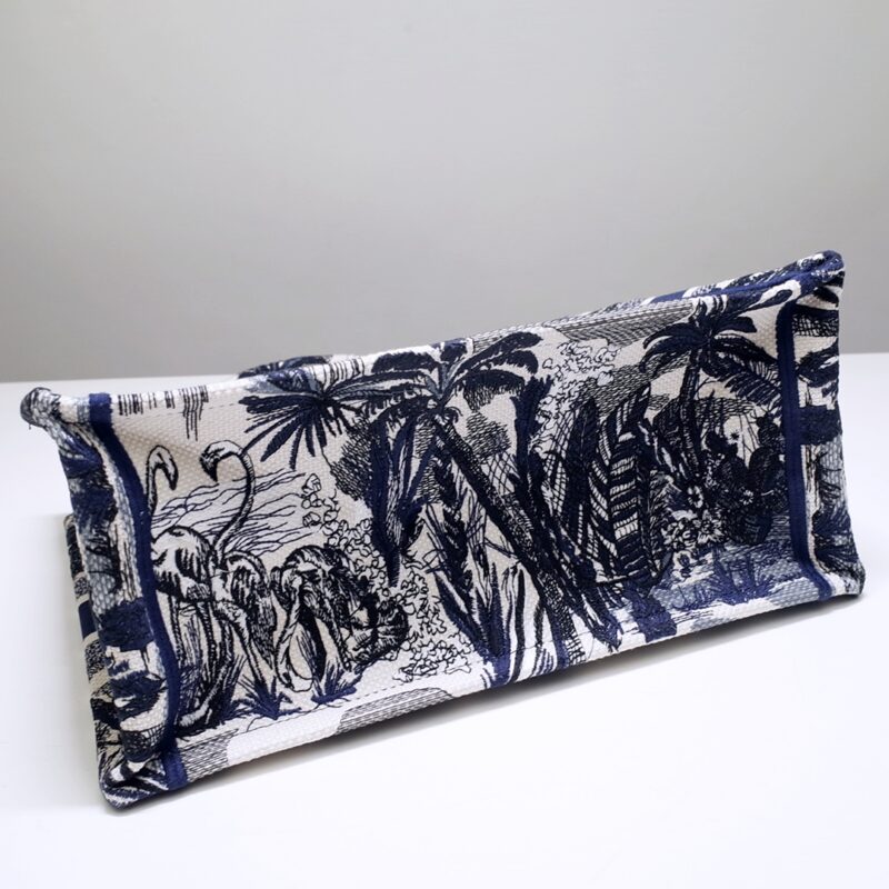 dior tote book coconut tree 7
