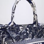 dior tote book coconut tree 8