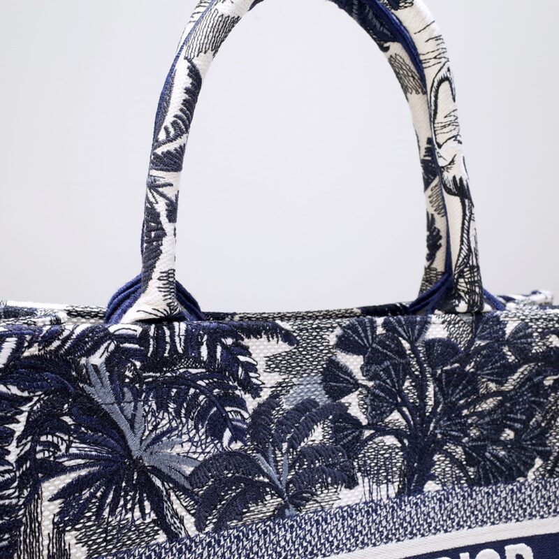 dior tote book coconut tree 8