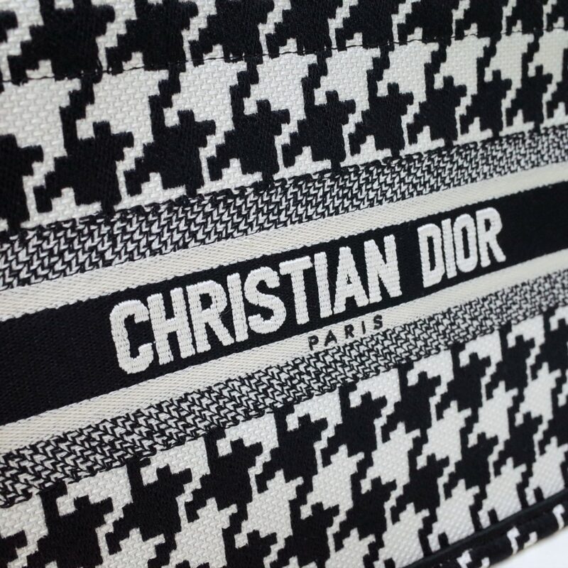 dior tote book houndstooth 4