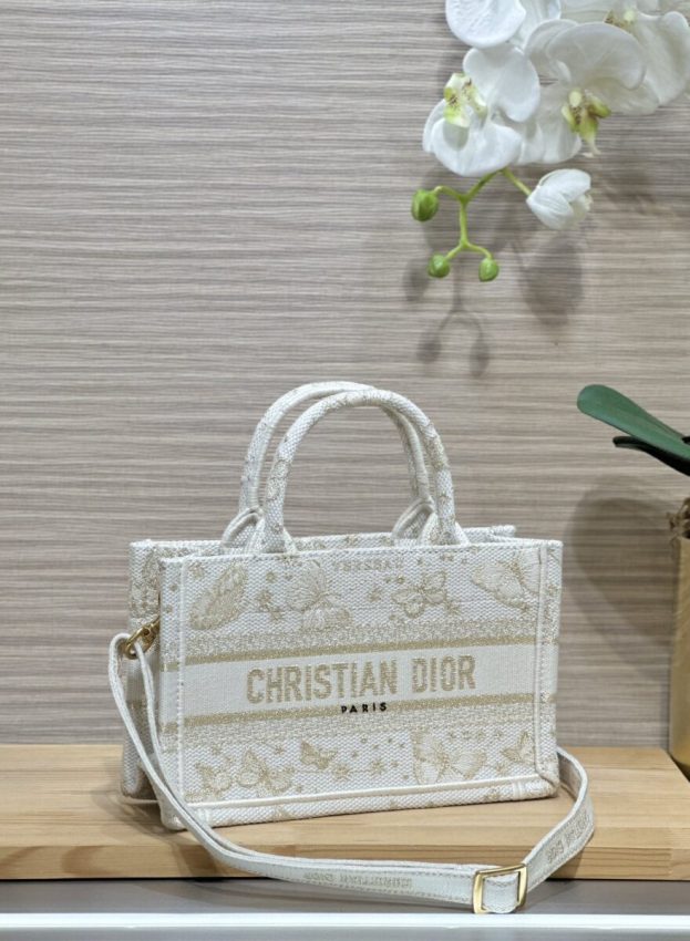dior tote book mini kingdee 3