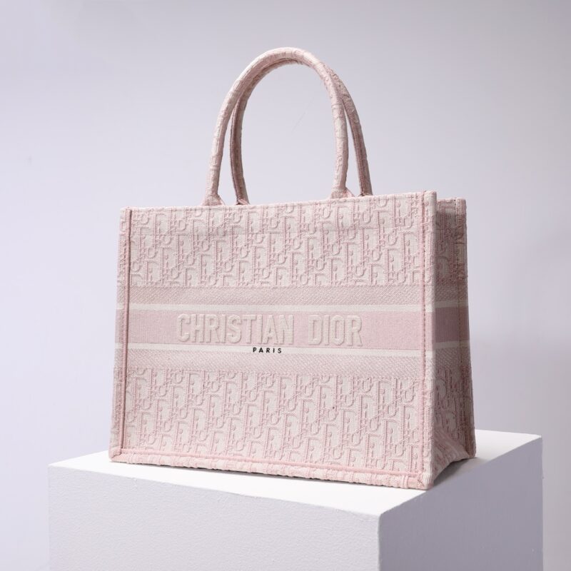 dior tote book pink 5