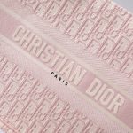 dior tote book pink 8