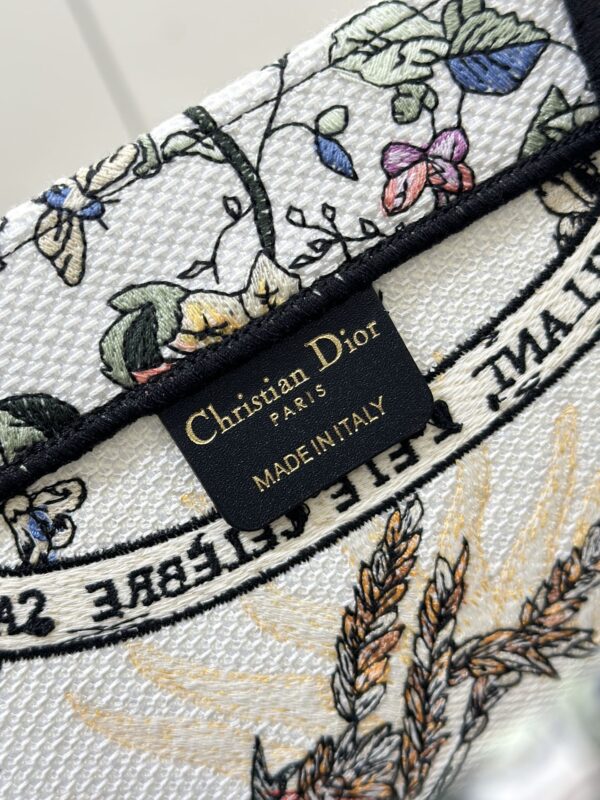 dior tote book sunflower 2