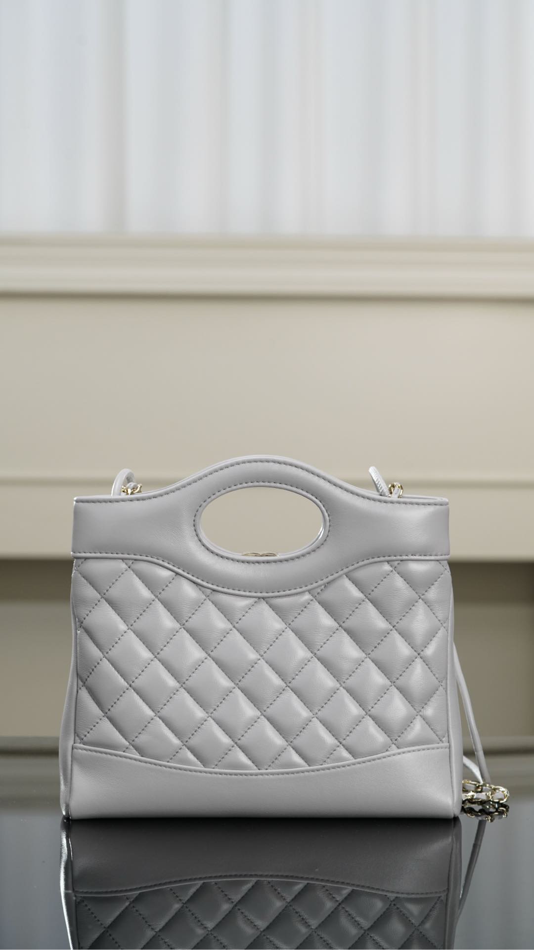 Chanel 24S 31 Mini Tote Bag Elephant Grey - fake chanel mini tote grey detail 5