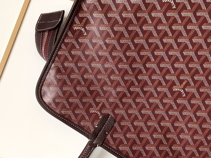Goyard Hardy Replica Pet Carrier Bourdeaux 9 Goyard Hardy Replica Pet Carrier Bourdeaux 9 - Replica Goyard Bag