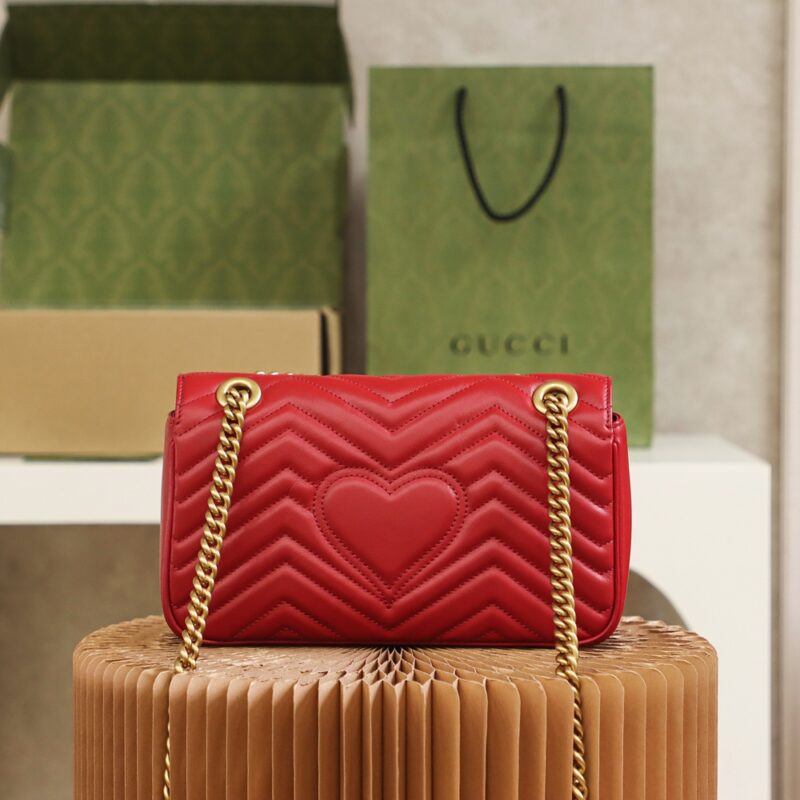 gucci-gg-marmont-medium-red gallery 5