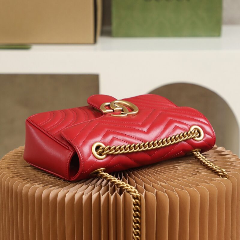 gucci-gg-marmont-medium-red gallery 8