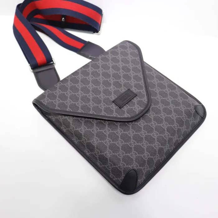 gucci neo vintage medium messenger bag 12
