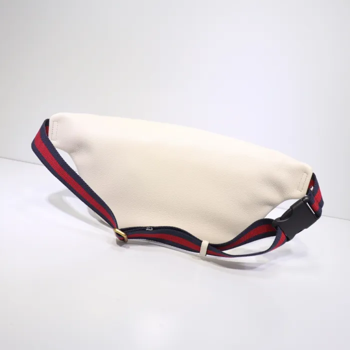 gucci print belt bag 9