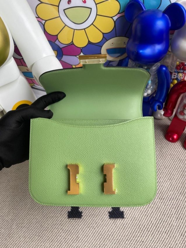 hermes-constance-18cm-light-green gallery 1