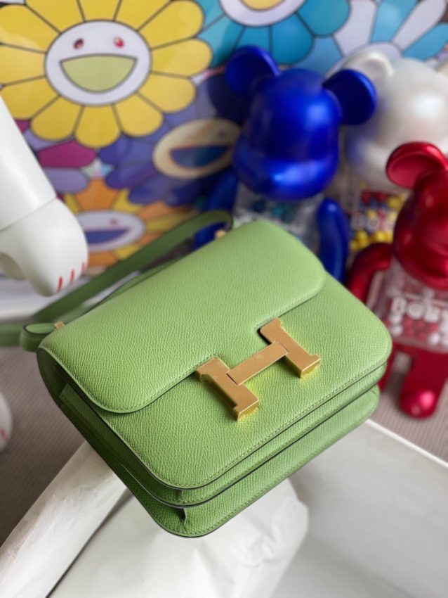 hermes-constance-18cm-light-green gallery 5