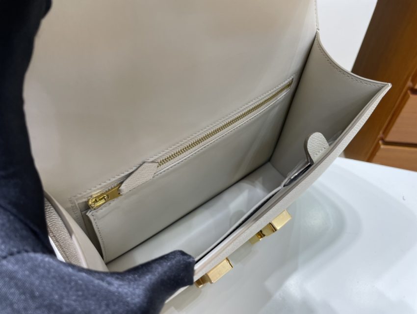 hermes-constance-24cm-creamy-white gallery 1