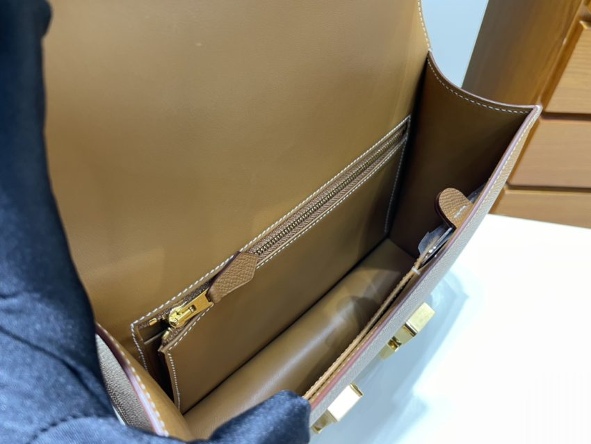 hermes-constance-24cm-golden-brown gallery 1