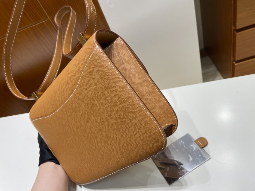 hermes-constance-24cm-golden-brown gallery 3