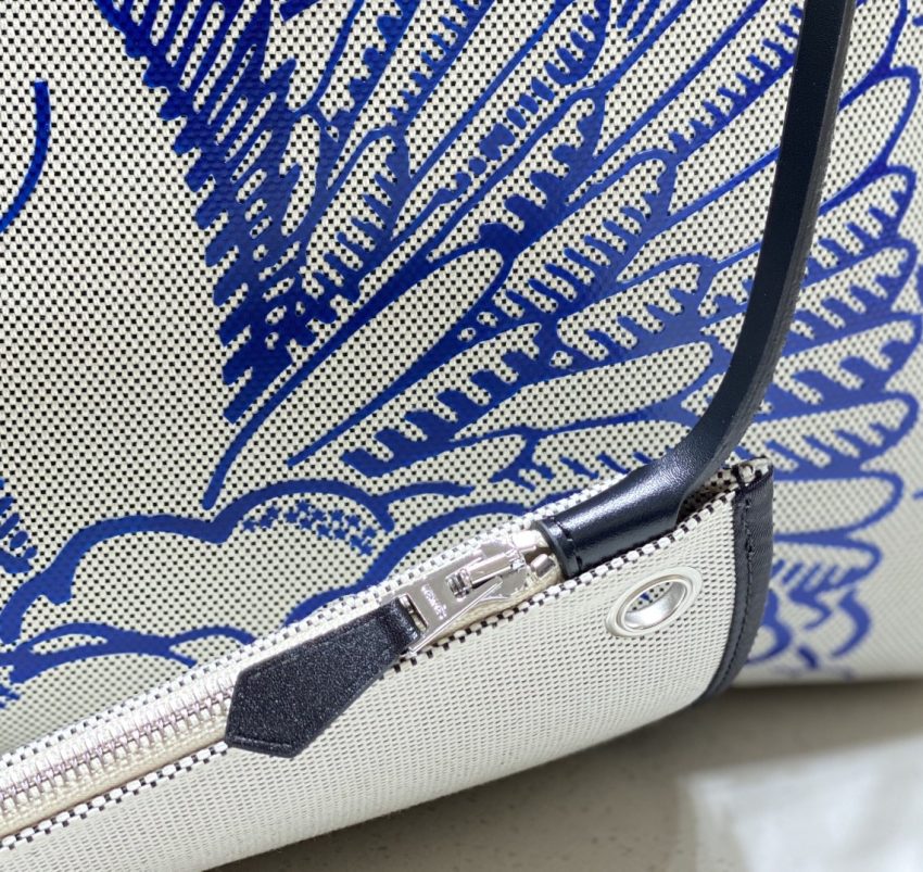 hermes-herbag-31cm-blue-horse gallery 6