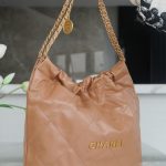 img_df1f43f3_20231204_i1701666942_8148_1.jpg Chanel 22 Medium Bag Milk Tea - chanel 22 tote dupe detail 1
