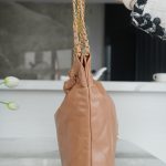 img_df1f43f3_20231204_i1701666942_9792_5.jpg Chanel 22 Medium Bag Milk Tea - chanel 22 tote dupe detail 5