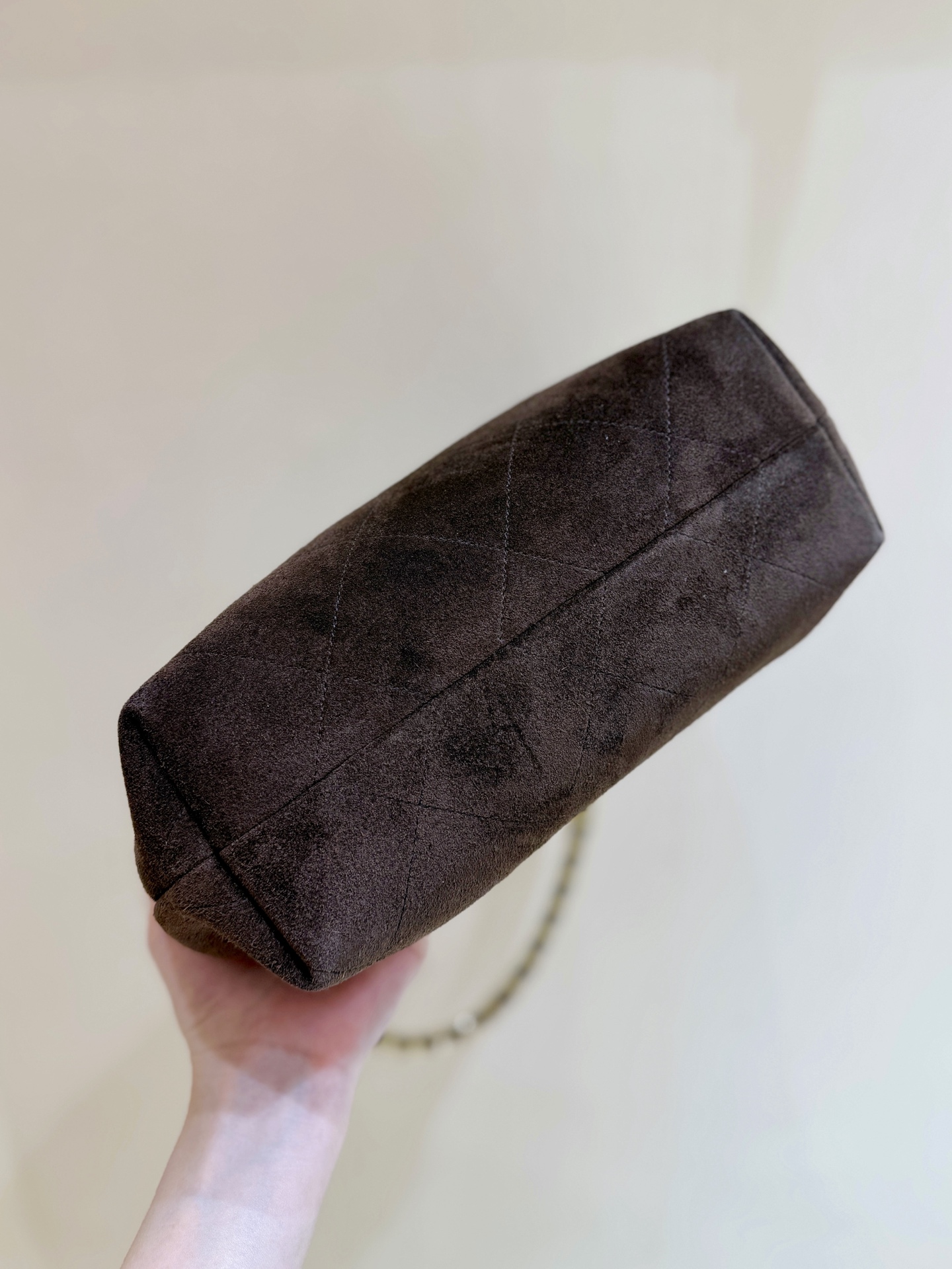 img_f3c7fd90_20251218_i1766058605989_734_0_6.jpg Chanel 26C Maxi Hobo Brown - chanel maxi hobo dupe detail 6