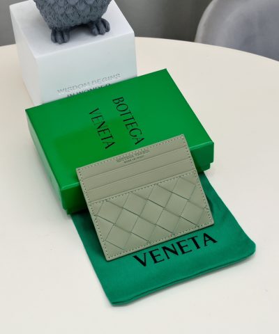 Bottega Veneta Intrecciato Card Holder in Pale Green - Italian Leather Replica