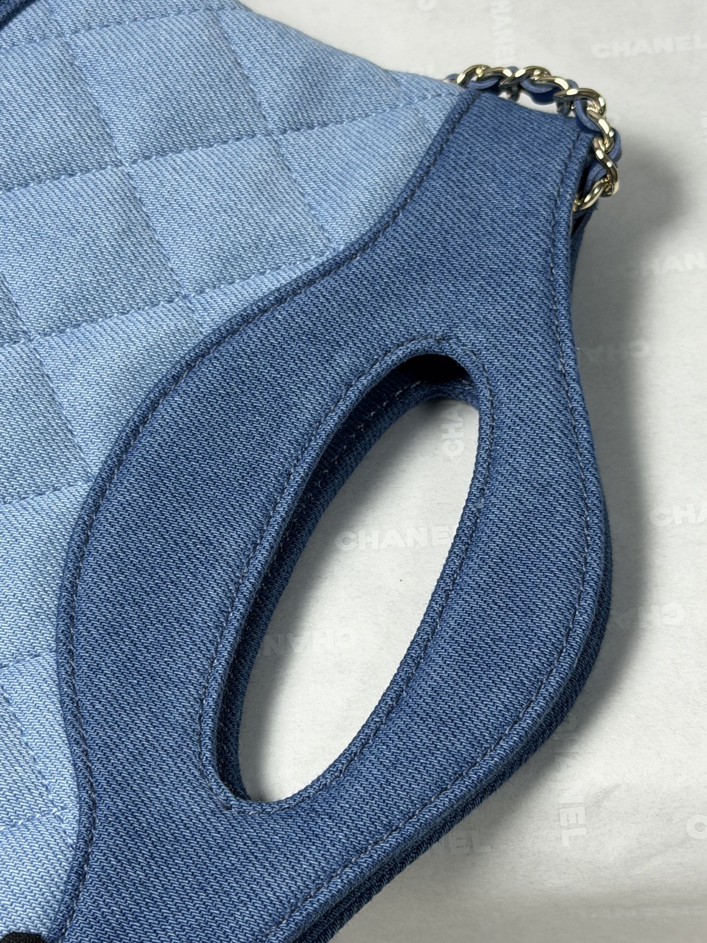 jeans7 Chanel 24S 31 Nano Tote Bag Jeans - chanel denim tote replica detail 6