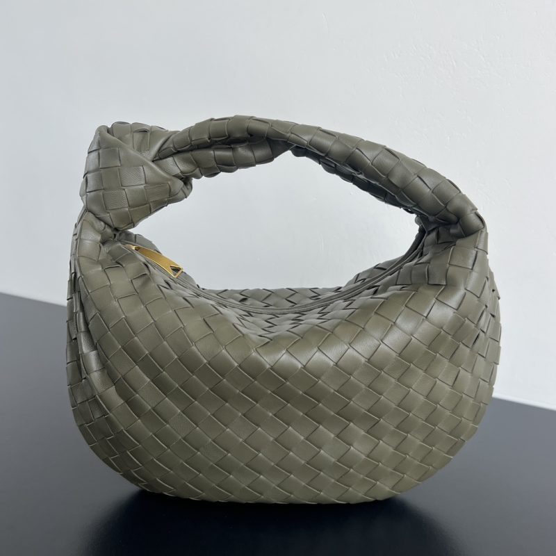 Bottega Veneta Jodie Large & Small Pickle - View 7 | Intrecciato Detail