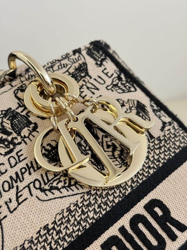lady dior d lite beige paris 4