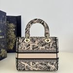 lady dior d lite beige paris 8