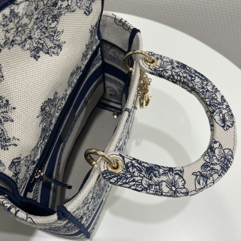 lady dior d lite blue star 5