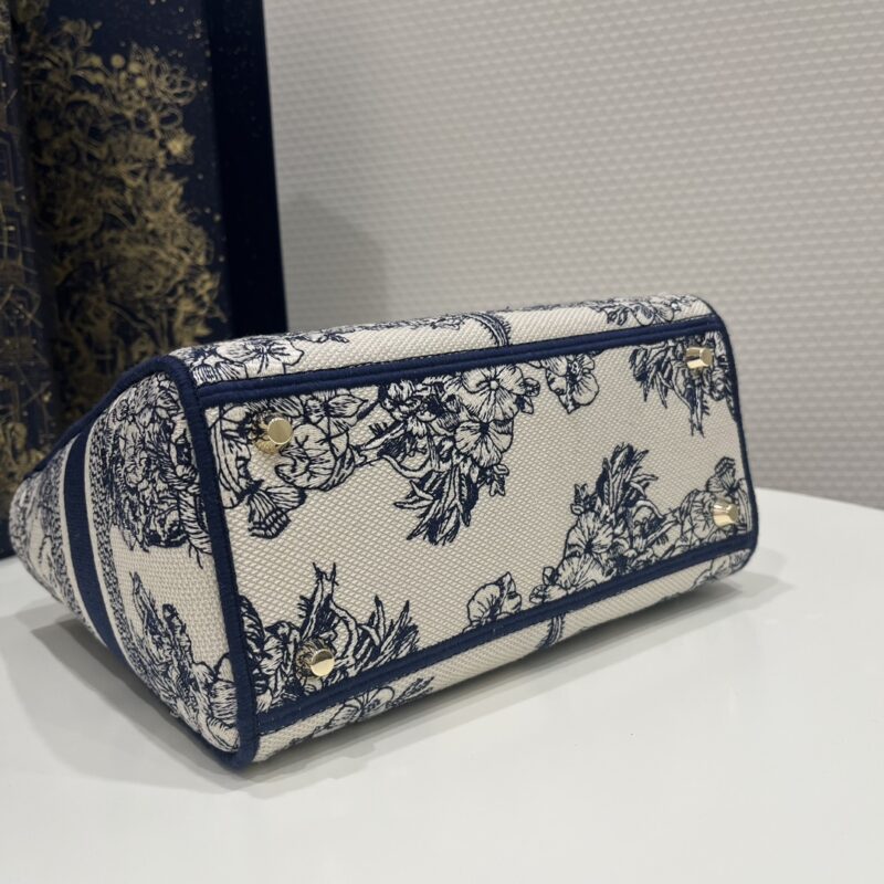 lady dior d lite blue star 7