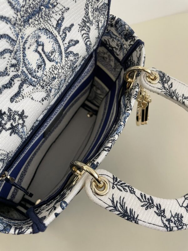 lady dior d lite blue zodiac 8