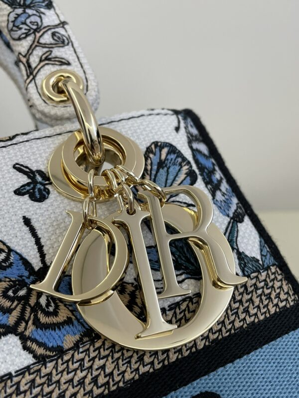 lady dior d lite butterfly 2